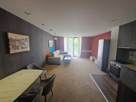 Rent, four bedroom apartment, 172m², Savski Venac, Beograd - image 4