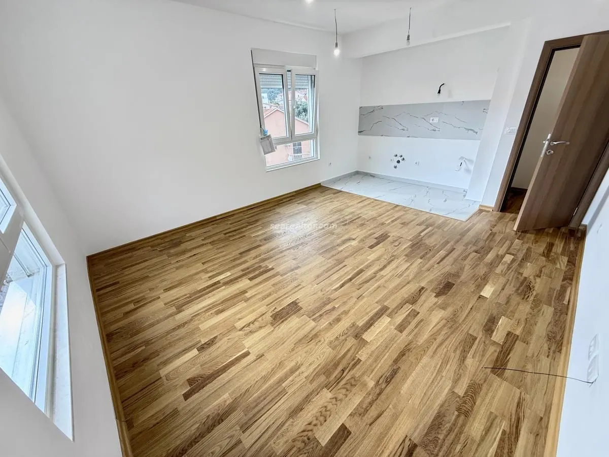 Sale, one bedroom apartment, 43m², Podkošljun, Budva