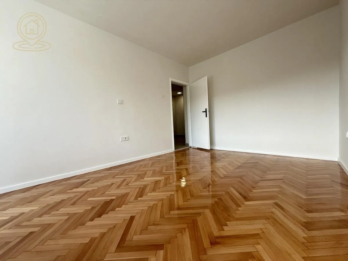 Sale, three bedroom apartment, 92m², Palilula, Niš