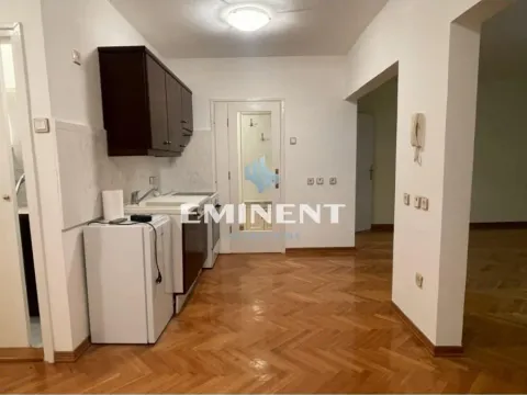 Rent, four bedroom apartment, 98m², Kalenić Pijaca, Vračar Sve Podlokacije - image 6