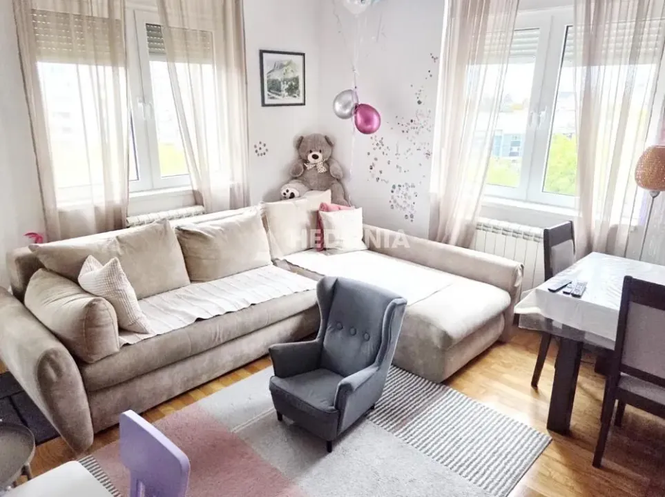 Prodaja, jednosoban stan, 42m², Brace Jerković, Voždovac Sve Podlokacije