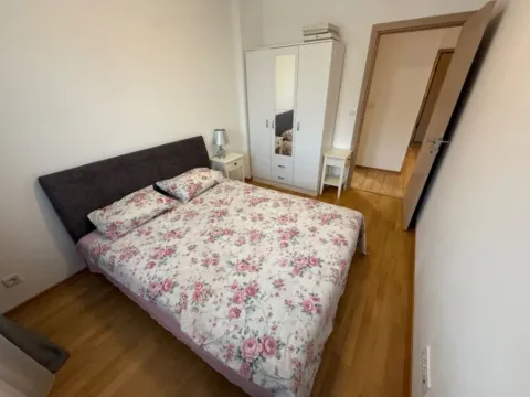 Rent, one bedroom apartment, 45m², Bijeli Do, Budva - image 8