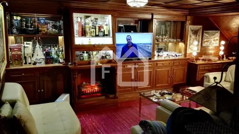 Sale, four bedroom apartment, 64m², Zemun Centar, Zemun Sve Podlokacije
