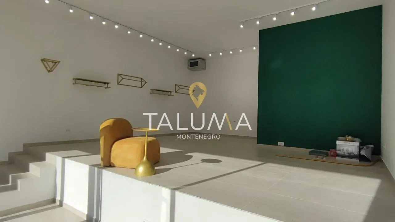 Rent, office space, 51m², City Kvart, Podgorica