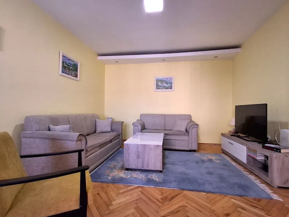 Rent, one bedroom apartment, 58m², Blok 6, Podgorica