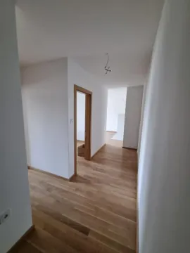 Izdavanje, trosoban stan, 68m², Podbara, Novi Sad Sve Podlokacije - image 4