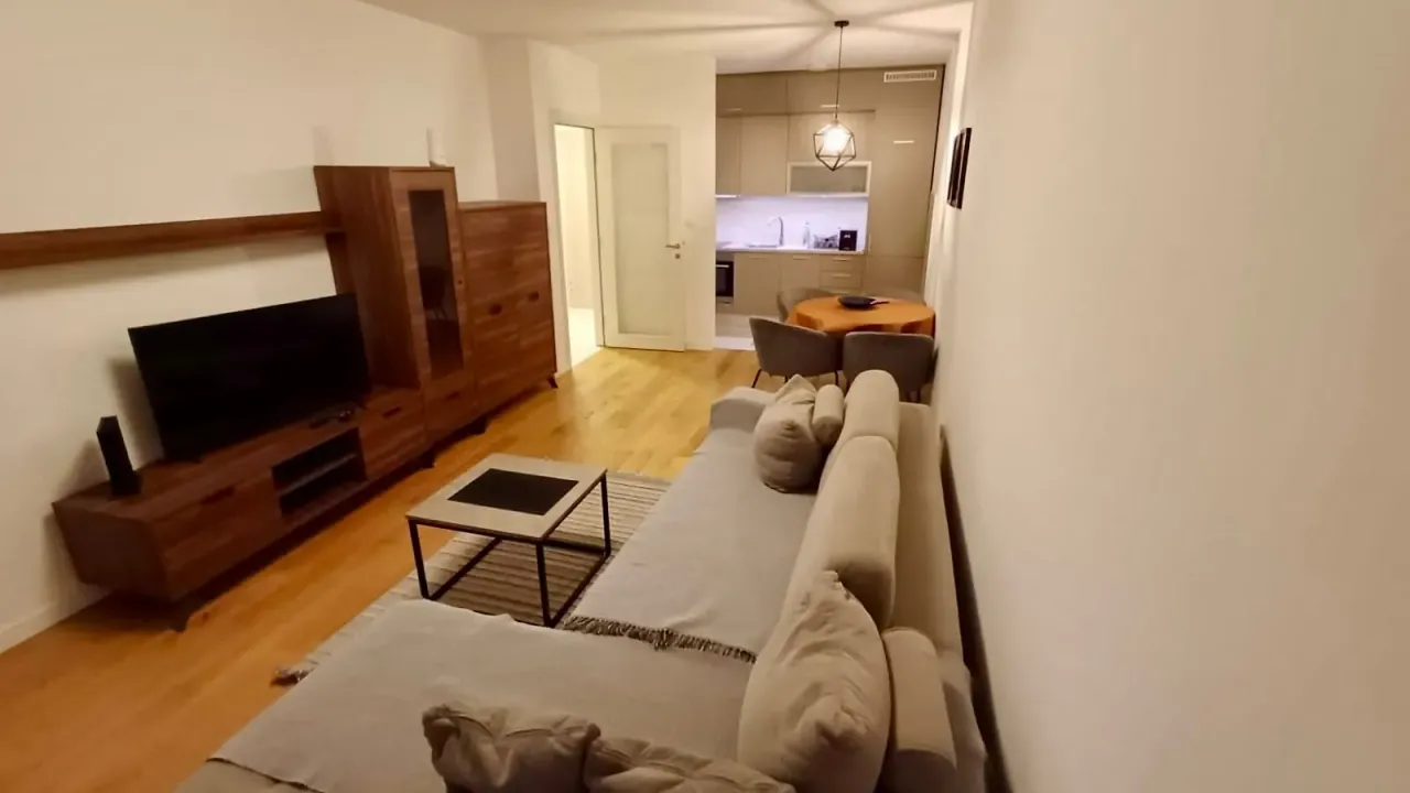 Rent, one bedroom apartment, 49m², Central Point, Podgorica