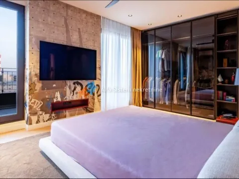 Izdavanje, trosoban stan, 193m², Stari Grad, Beograd - image 14