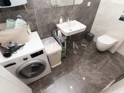 Rent, two bedroom apartment, 72m², City Kvart, Podgorica - image 12
