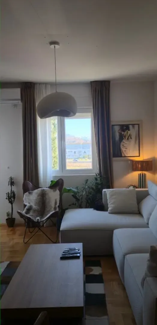 Prodaja, dvosoban stan, 70m², Donja Gorica, Podgorica