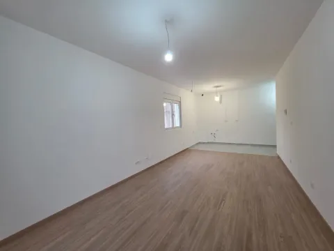 Sale, one bedroom apartment, 65m², Budva, Crna Gora - image 20