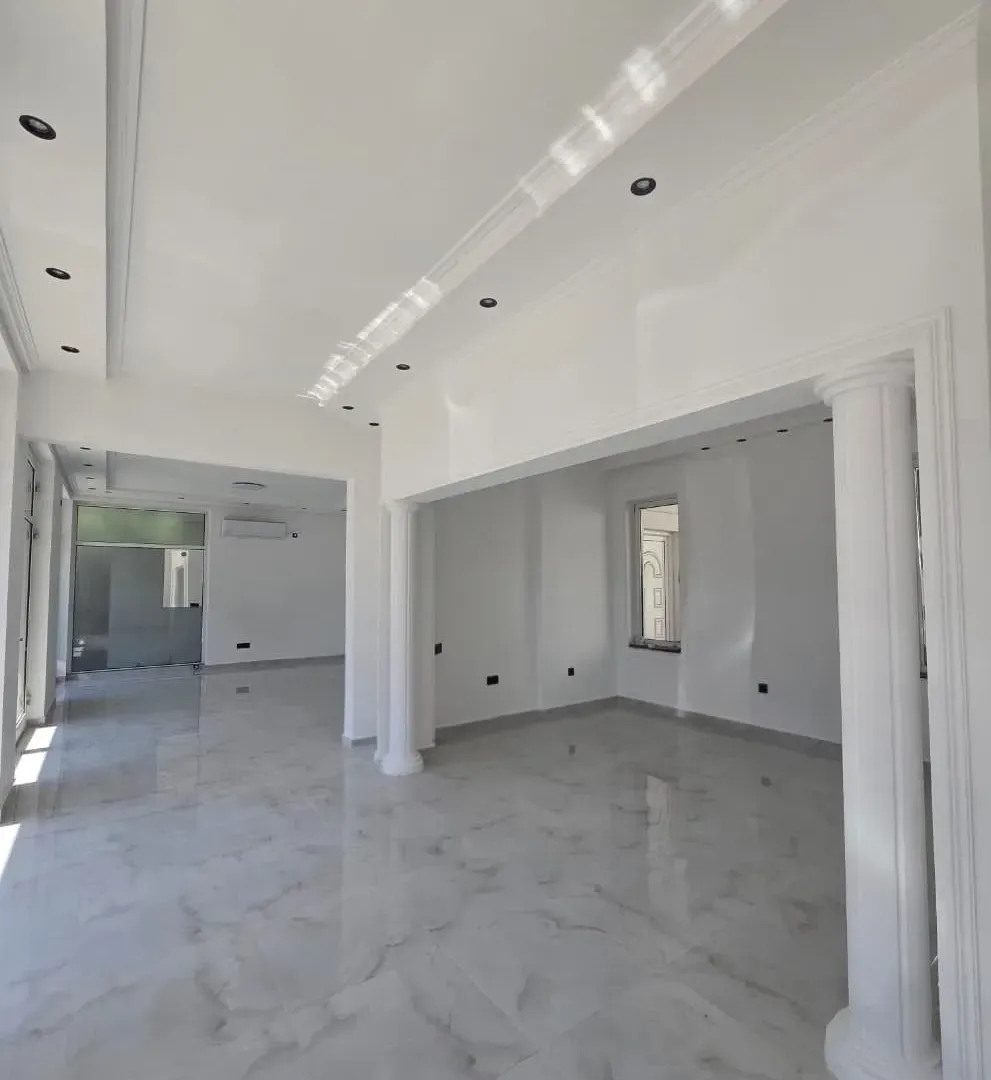 Rent, office space, 59m², Ljubović, Podgorica