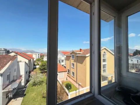 Prodaja, dvosoban stan, 68m², Stari Aerodrom, Podgorica - image 6