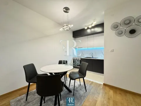 Izdavanje, jednosoban stan, 50m², City Kvart, Podgorica - image 4