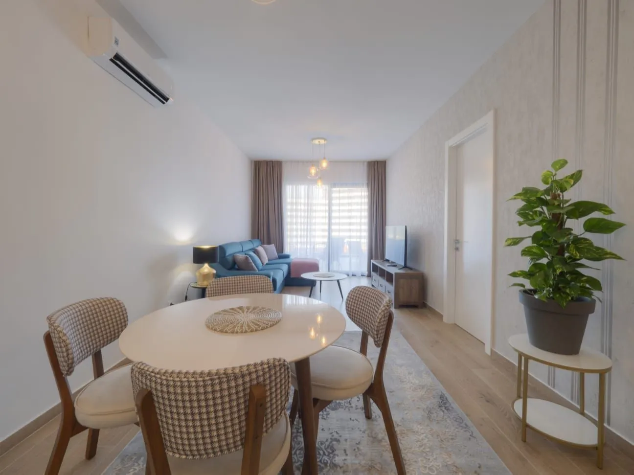 Rent, one bedroom apartment, 60m², Budva, Crna Gora