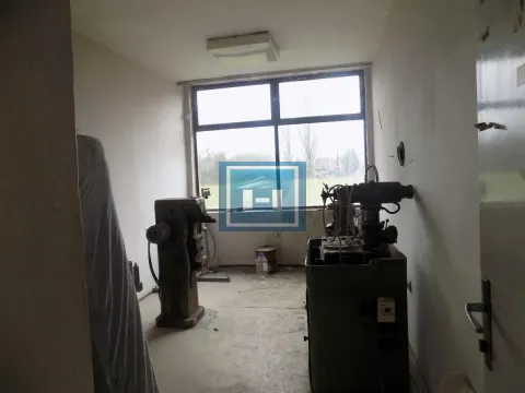 Prodaja, poslovni prostor, 1180m², Žabare, Paraćin - image 14