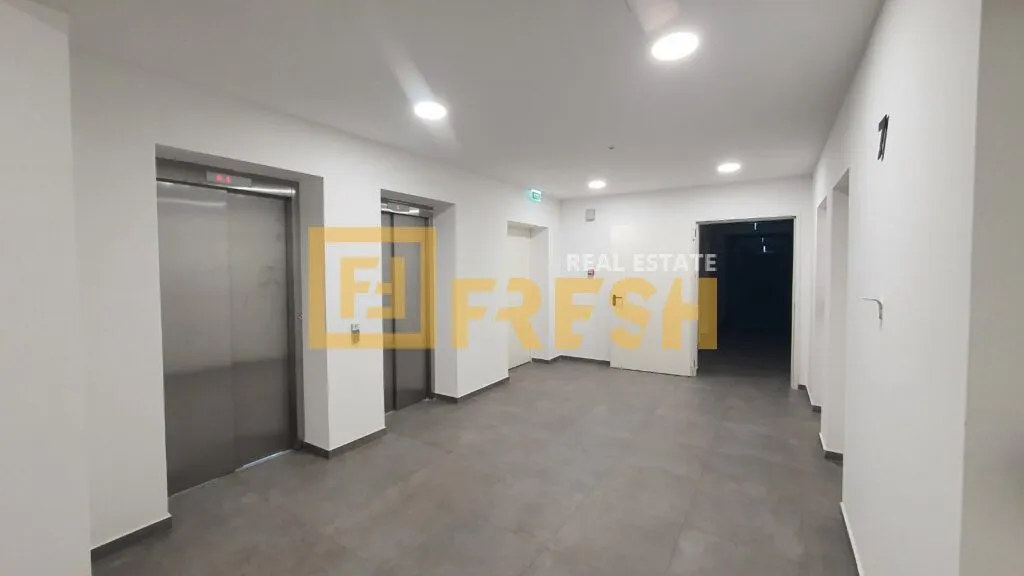 Prodaja, trosoban stan, 104m², Stari Aerodrom, Podgorica