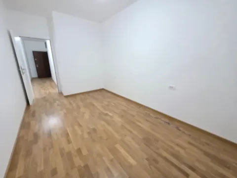 Prodaja, jednosoban stan, 57m², Zagorič, Podgorica - image 11