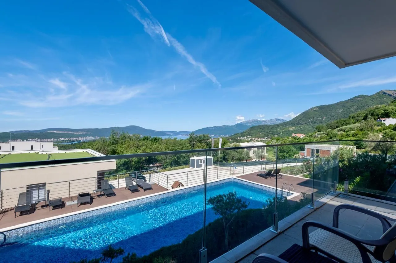 Prodaja, dvosoban stan, 42m², Kavač, Kotor
