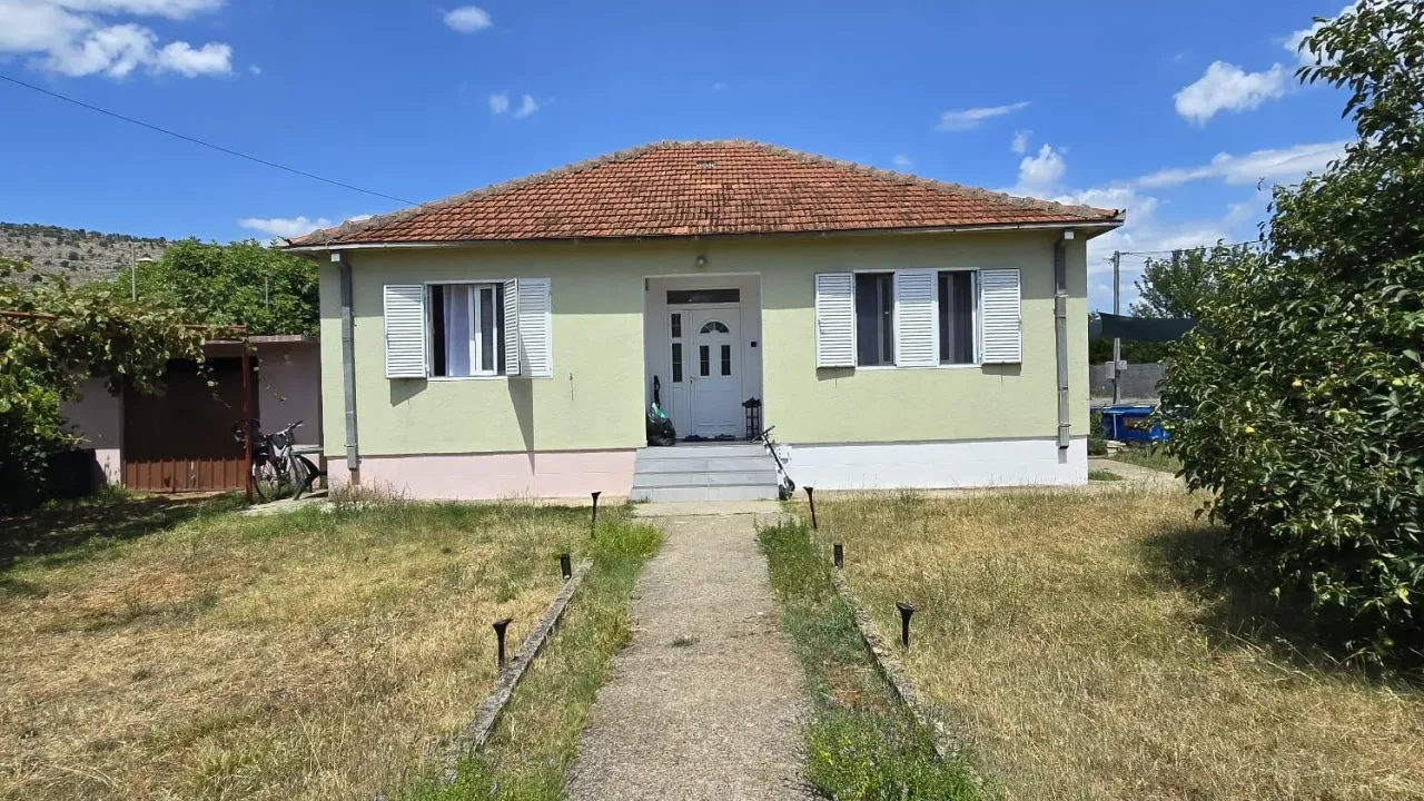 Prodaja, plac, 104m², Tološi, Podgorica