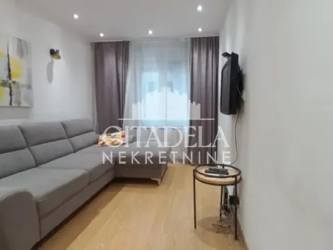 Prodaja, jednosoban stan, 26m², Topličin venac, Beograd - image 1