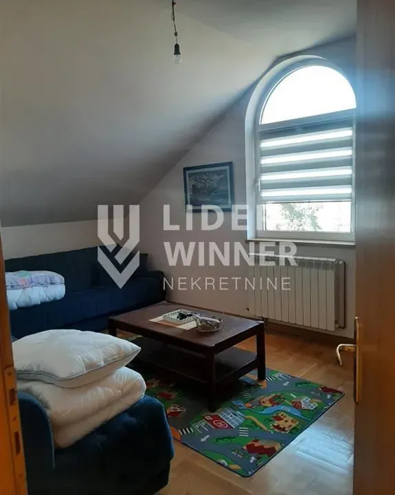 Sale, house, 175m², Sremčica, Beograd