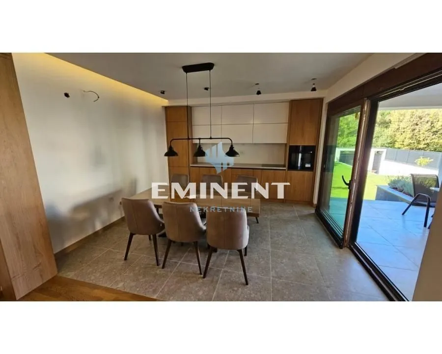 Rent, house, 113m², Trošarina, Voždovac Sve Podlokacije