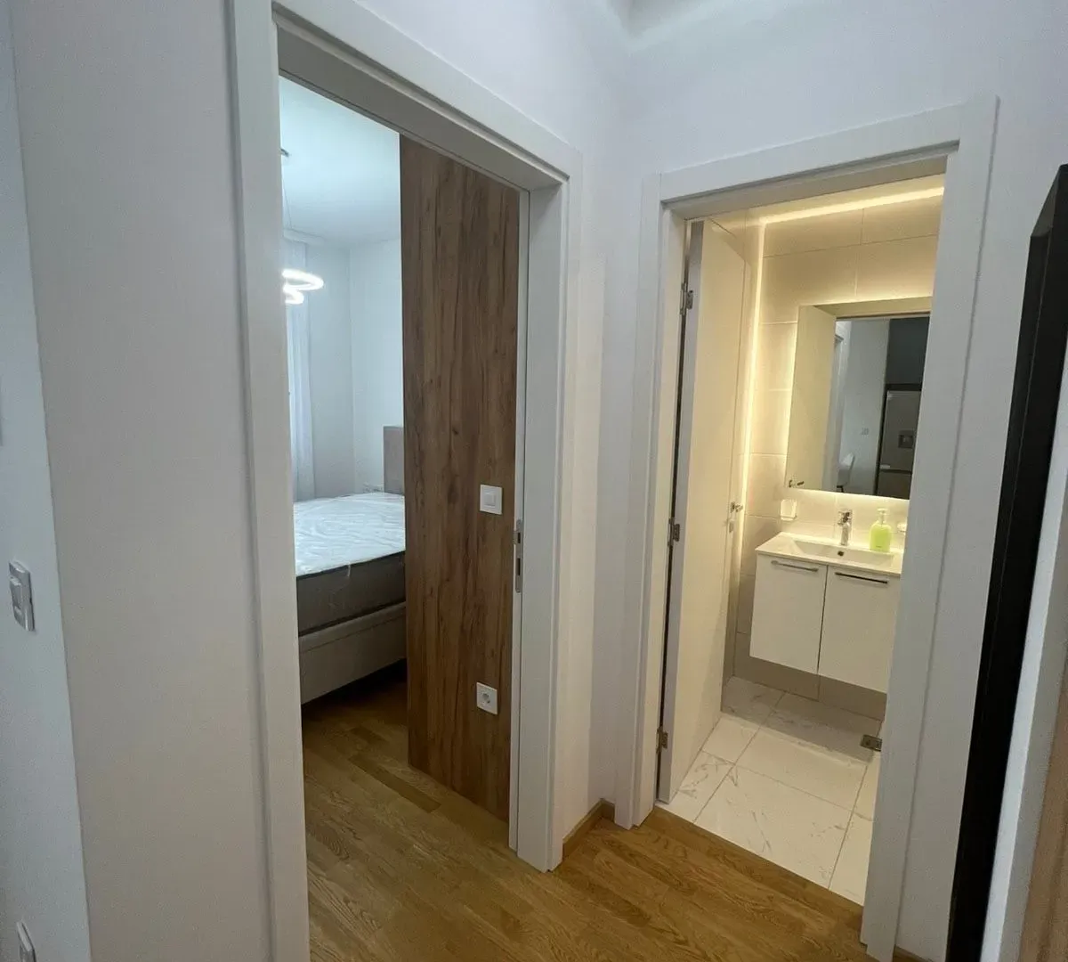 Izdavanje, jednosoban stan, 47m², Stari Aerodrom, Podgorica