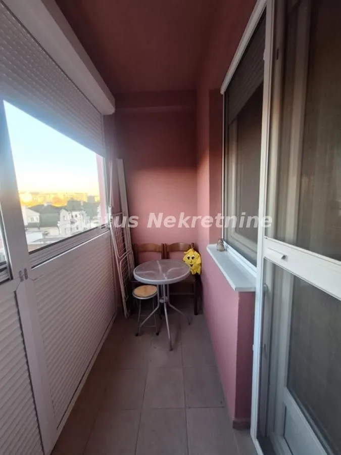 Izdavanje, dvosoban stan, 44m², Nova Detelinara, Novi Sad Sve Podlokacije