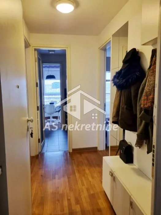 Izdavanje, dvosoban stan, 52m², Novi Beograd Blok 67, Novi Beograd Sve Podlokacije