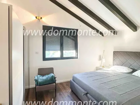 Rent, three bedroom apartment, 100m², Mažina, Tivat - image 5