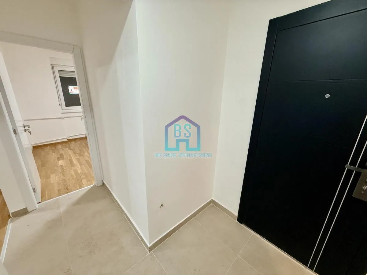 Prodaja, dvosoban stan, 54m², Sajmište, Novi Sad