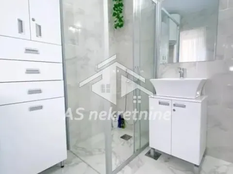 Rent, two bedroom apartment, 57m², Cvetni Trg, Vračar Sve Podlokacije - image 18