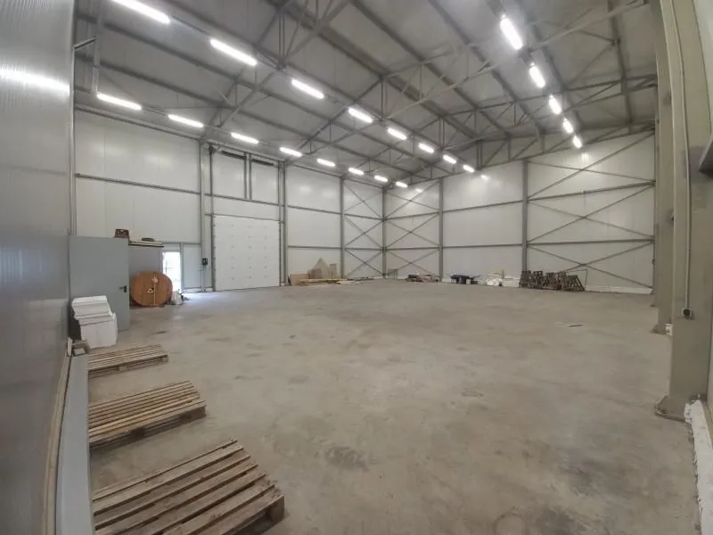 Sale, office space, 3100m², Ledine, Beograd