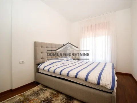 Izdavanje, jednosoban stan, 50m², Master Kvart, Podgorica - image 6