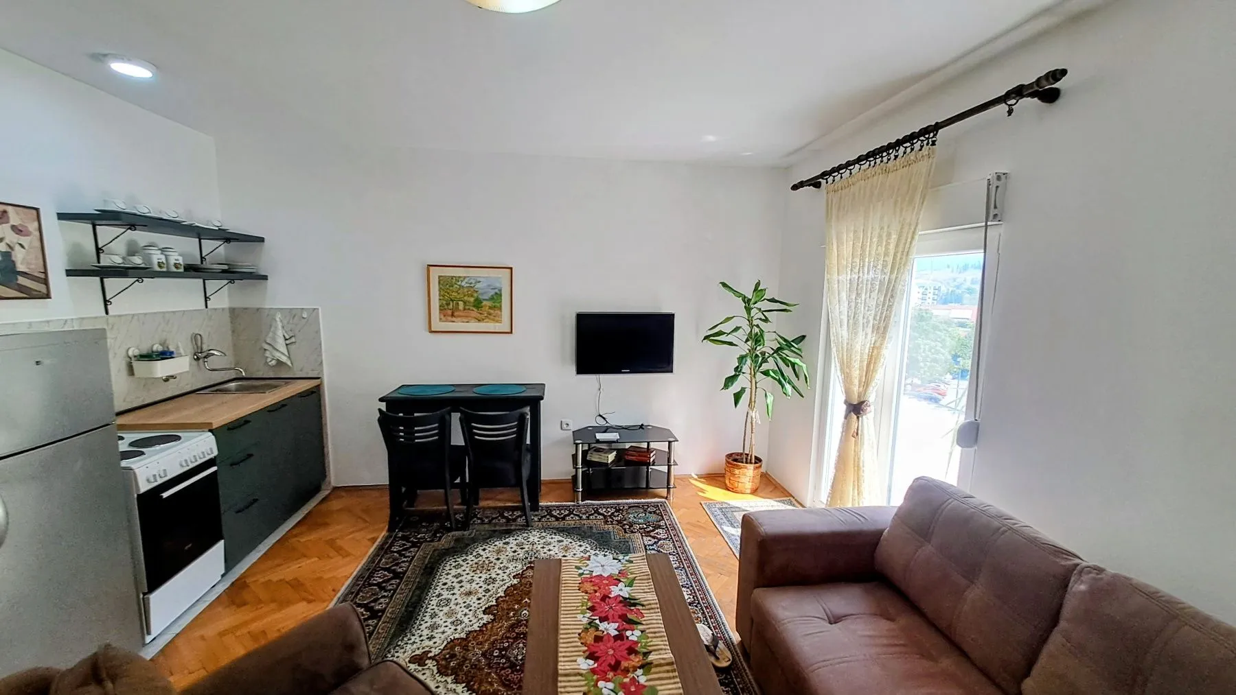 Rent, studio apartment, 27m², Malo Brdo, Podgorica