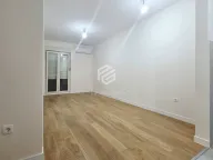 Izdavanje, jednosoban stan, 43m², Central Point, Podgorica - image 2