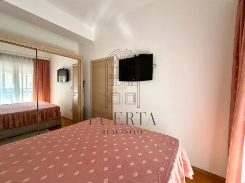 Rent, one bedroom apartment, 40m², Ljubović, Podgorica - image 11