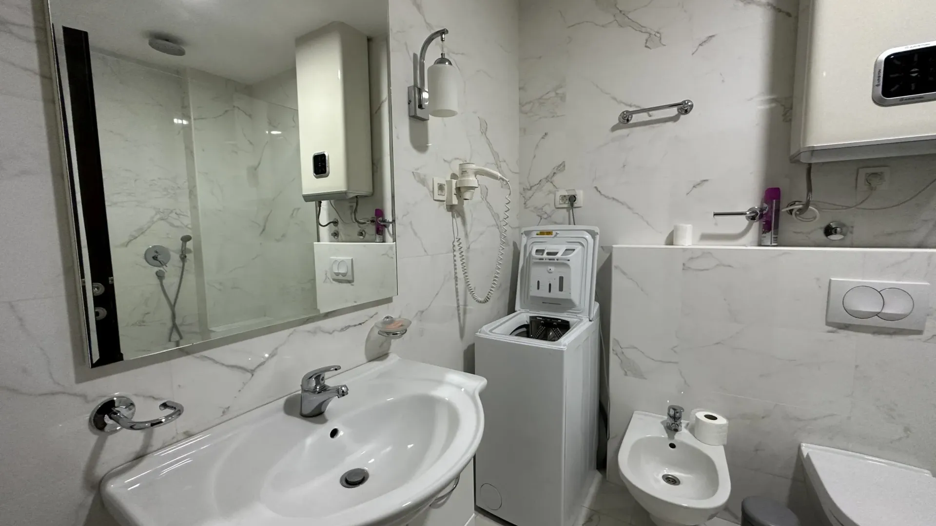 Rent, two bedroom apartment, 58m², Bečići, Budva