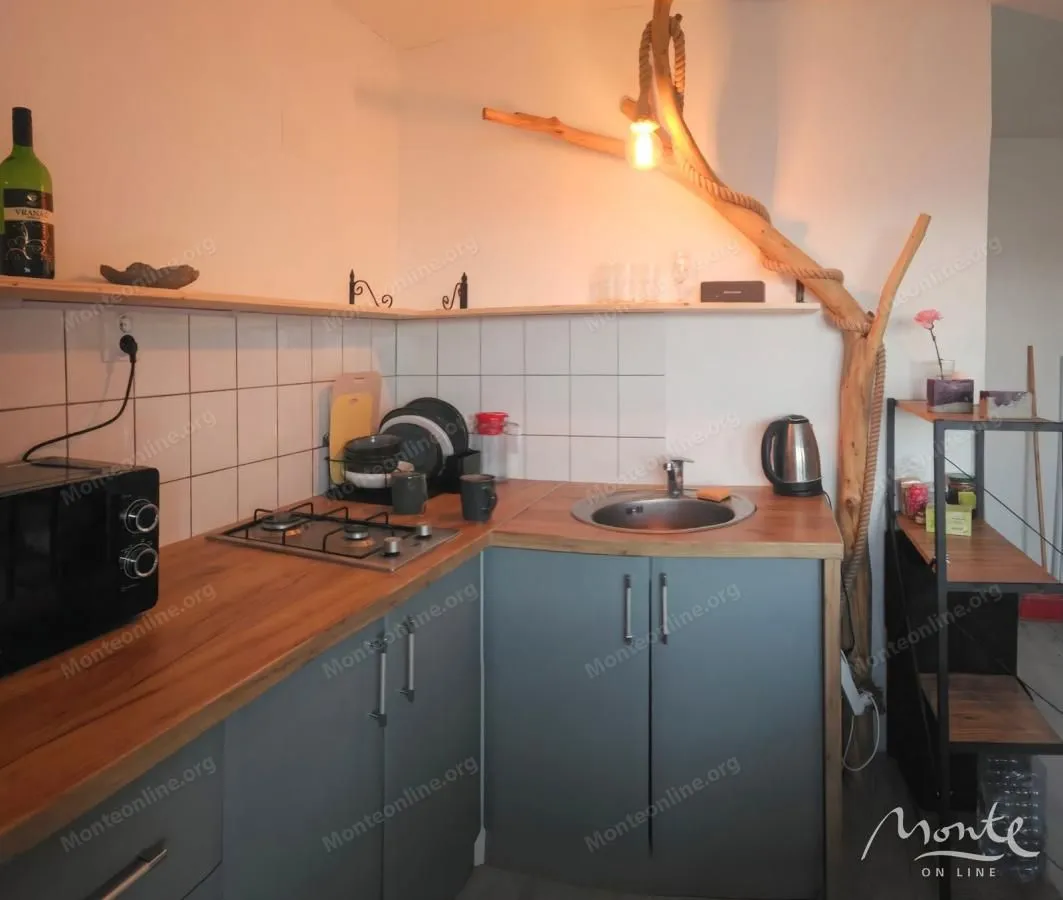 Sale, two bedroom apartment, 42m², Šušanj, Bar