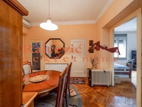 Sale, three bedroom apartment, 65m², Kalenić Pijaca, Vračar Sve Podlokacije - image 6