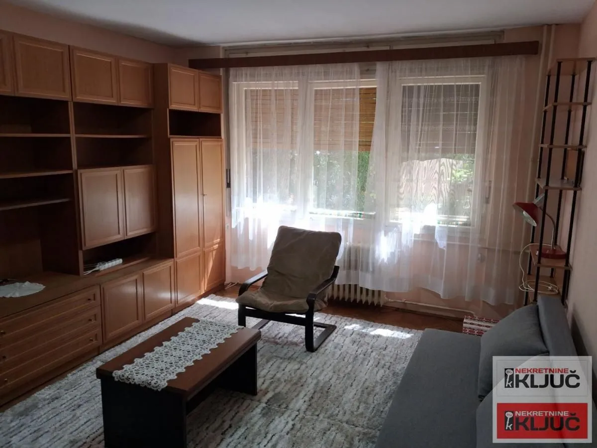 Prodaja, dvosoban stan, 58m², Centar, Novi Sad
