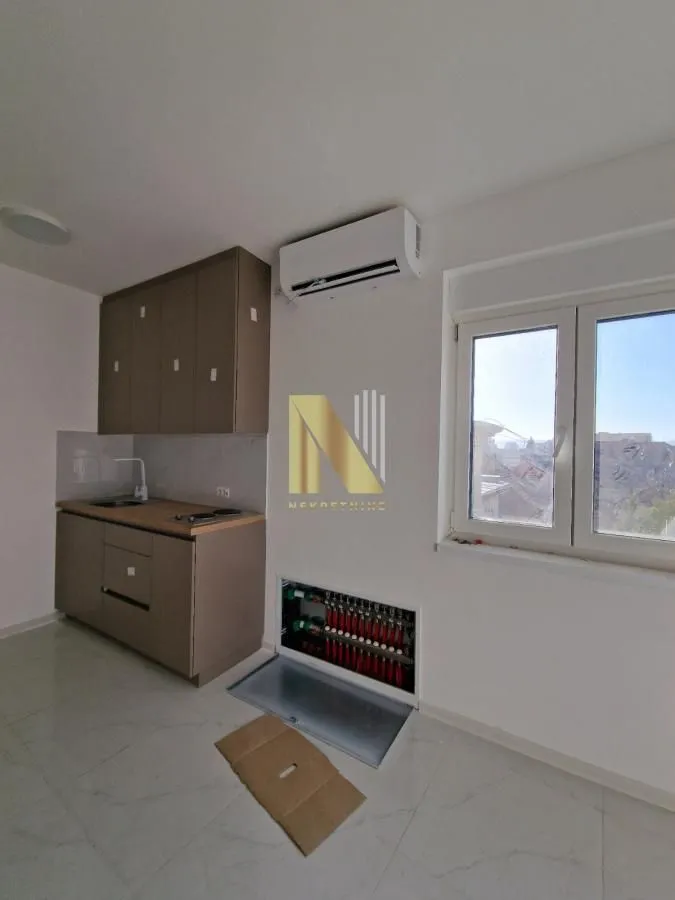 Rent, office space, 495m², Centar, Novi Sad