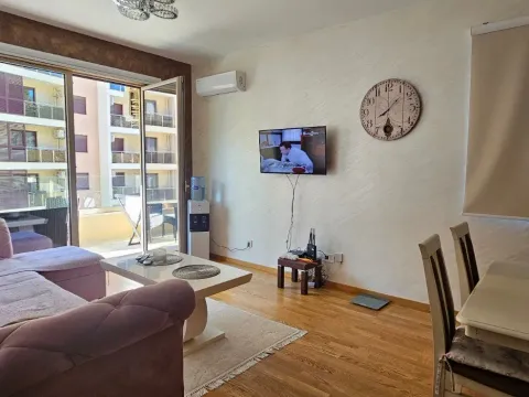 Sale, two bedroom apartment, 59m², Bečići, Budva - image 11