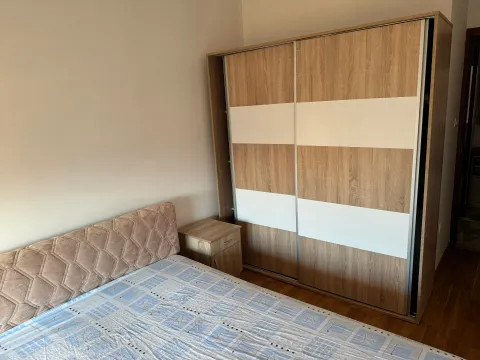 Izdavanje, dvosoban stan, 65m², Centar, Nikšić - image 7