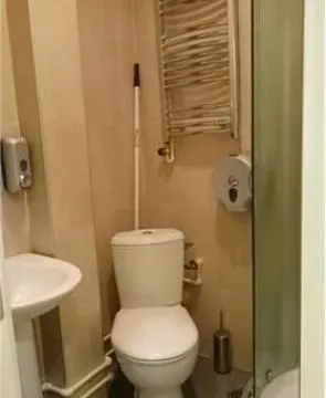 Izdavanje, poslovni prostor, 80m², Stari Grad, Beograd - image 10