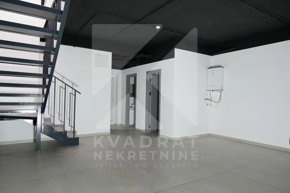Rent, office space, 120m², New City, Podgorica