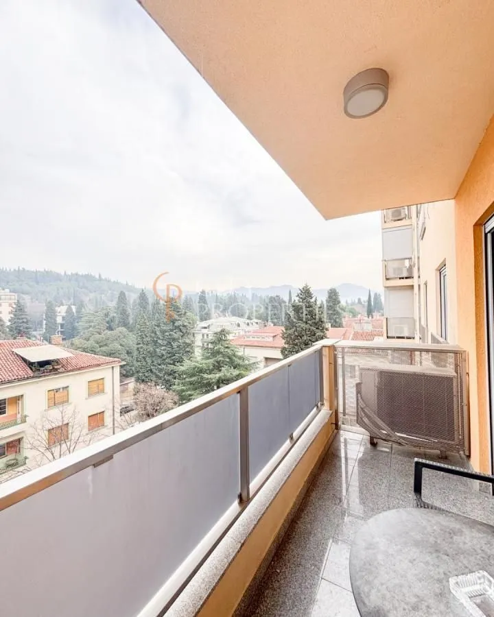 Rent, apartment, 75m², Centar, Podgorica