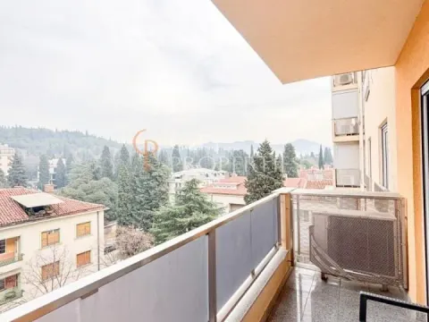 Rent, apartment, 75m², Centar, Podgorica - image 2