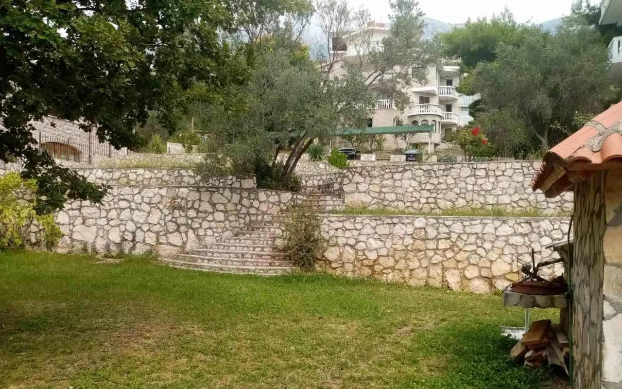 Sale, land lot, 834m², Markovići, Budva